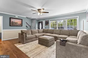 7625 3rd St, Pasadena, MD 21122 - Photo 3