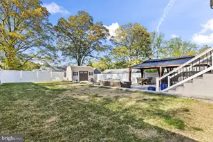 7625 3rd St, Pasadena, MD 21122 - Photo 25