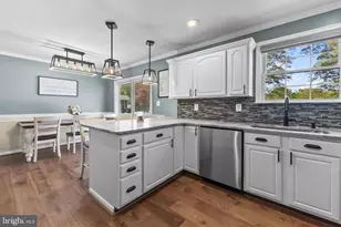 7625 3rd St, Pasadena, MD 21122 - Photo 11