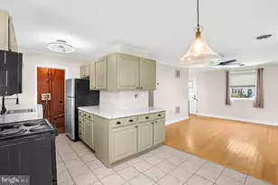 902 Dorking Rd, Glen Burnie, MD 21061 - Photo 9