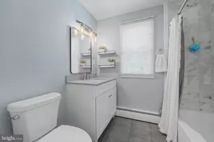 564 Williamsburg Ln, Odenton, MD 21113 - Photo 13