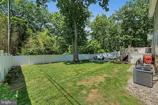 564 Williamsburg Ln, Odenton, MD 21113 - Photo 17