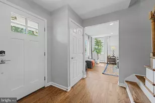564 Williamsburg Ln, Odenton, MD 21113 - Photo 5