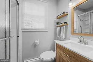 564 Williamsburg Ln, Odenton, MD 21113 - Photo 11