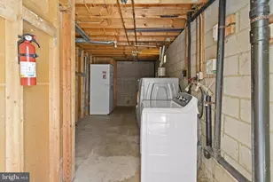 7990 Rodman Ct, Glen Burnie, MD 21061 - Photo 27