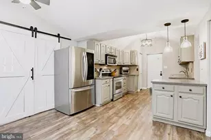 601 Riverside Dr, Pasadena, MD 21122 - Photo 7
