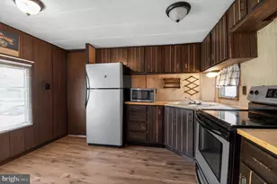 1501 Flanders Ln, Harwood, MD 20776 - Photo 9