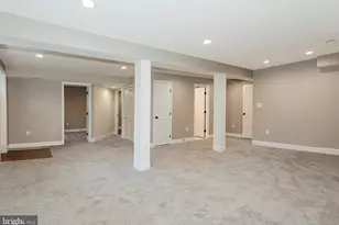 7730 Middlegate Ct, Pasadena, MD 21122 - Photo 35