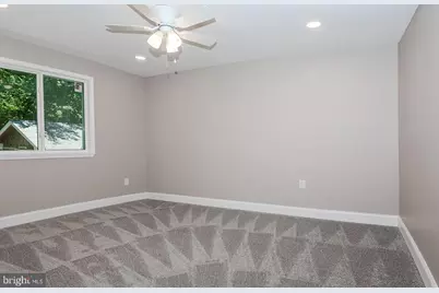 7730 Middlegate Court, Pasadena, MD 21122 - Photo 17