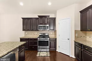 7807 Stonebriar Dr, Glen Burnie, MD 21060 - Photo 25