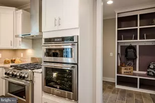 7322 Wisteria Pt Dr, Hanover, MD 21076 - Photo 11