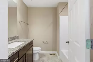 8170 Villaggio, Millersville, MD 21108 - Photo 25