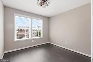 8170 Villaggio, Millersville, MD 21108 - Photo 19