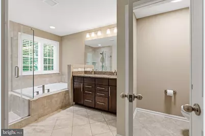 8170 Villaggio, Millersville, MD 21108 - Photo 17