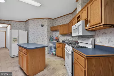 271 Janet Ct, Lothian, MD 20711 - Photo 7
