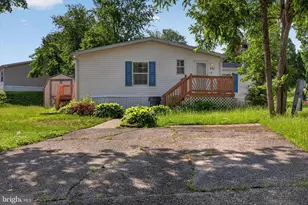 271 Janet Ct, Lothian, MD 20711 - Photo 3