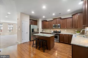 722 Hidden Oak, Glen Burnie, MD 21060 - Photo 3