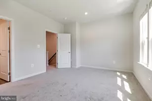 188 Woodgate Cir, Pasadena, MD 21122 - Photo 17