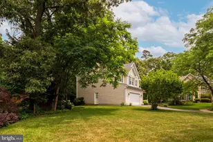 205 Foxridge Ct, Glen Burnie, MD 21061 - Photo 3