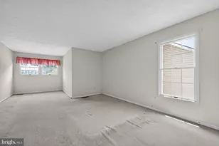8204 Elkwood Ct, Pasadena, MD 21122 - Photo 13