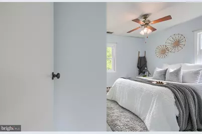 675 211th Street, Pasadena, MD 21122 - Photo 27