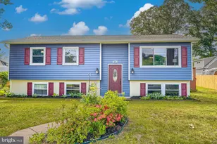 675 211th St, Pasadena, MD 21122 - Photo 3