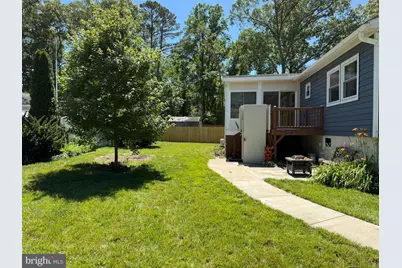 675 211th Street, Pasadena, MD 21122 - Photo 5