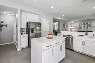 8124 Meadowgate Cir, Glen Burnie, MD 21060 - Photo 13