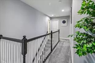 8124 Meadowgate Cir, Glen Burnie, MD 21060 - Photo 17