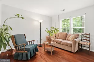 101 Blackbird Hill Ln, Laurel, MD 20724 - Photo 5