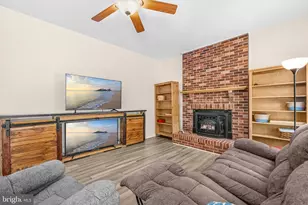 907 Golden Eye Ct, Arnold, MD 21012 - Photo 13