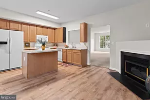 11 Harbour Heights Dr, Annapolis, MD 21401 - Photo 5