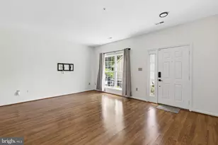 2002 Ripley Point Ct, Odenton, MD 21113 - Photo 3