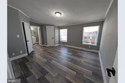 4745 Flanders Lane #H, Harwood, MD 20776 - Photo 5
