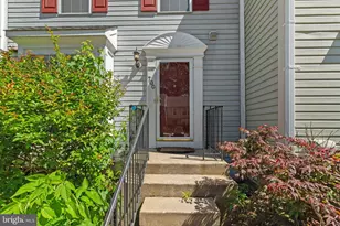 700 Lions Gate Ln, Odenton, MD 21113 - Photo 3