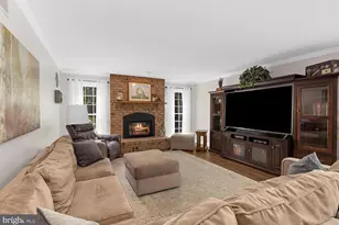 1379 Old Water Oak Point Rd, Pasadena, MD 21122 - Photo 25