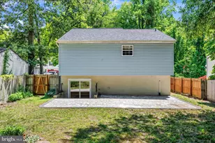 674 207 Th St, Pasadena, MD 21122 - Photo 37