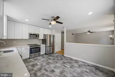 674 207 Th Street, Pasadena, MD 21122 - Photo 9