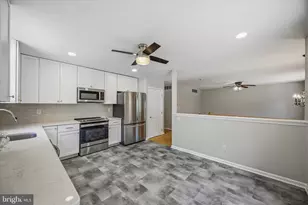 674 207 Th St, Pasadena, MD 21122 - Photo 9