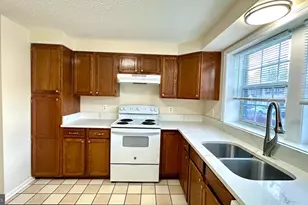 1727 Jacobs Meadow Dr, Severn, MD 21144 - Photo 3