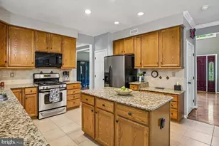 217 Raccoon Run Ct, Hanover, MD 21076 - Photo 7