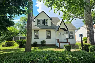 220 Meadow Rd, Pasadena, MD 21122 - Photo 3
