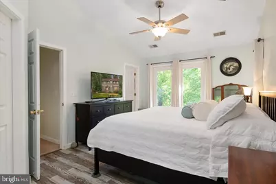 90 Park Avenue, Edgewater, MD 21037 - Photo 17
