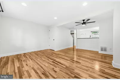 7909 Wellesley Court, Pasadena, MD 21122 - Photo 11