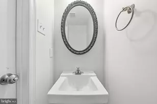 7909 Wellesley Ct, Pasadena, MD 21122 - Photo 17