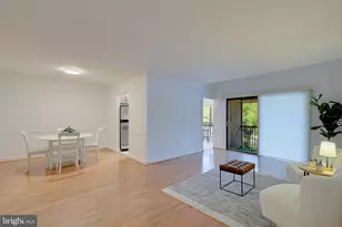 300 Hilltop Ln, Annapolis, MD 21403 - Photo 7