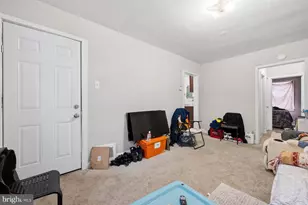 923 1st St, Brooklyn, MD 21225 - Photo 5