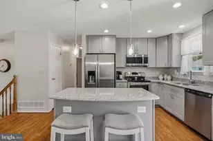 758 208th St, Pasadena, MD 21122 - Photo 13