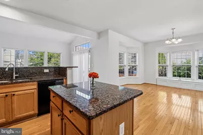 2426 Knapps Way, Odenton, MD 21113 - Photo 23