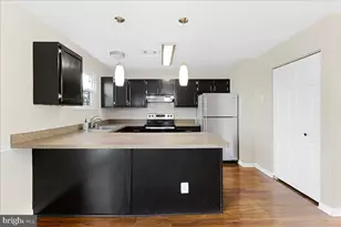 316 Rambling Ridge Ct, Pasadena, MD 21122 - Photo 7